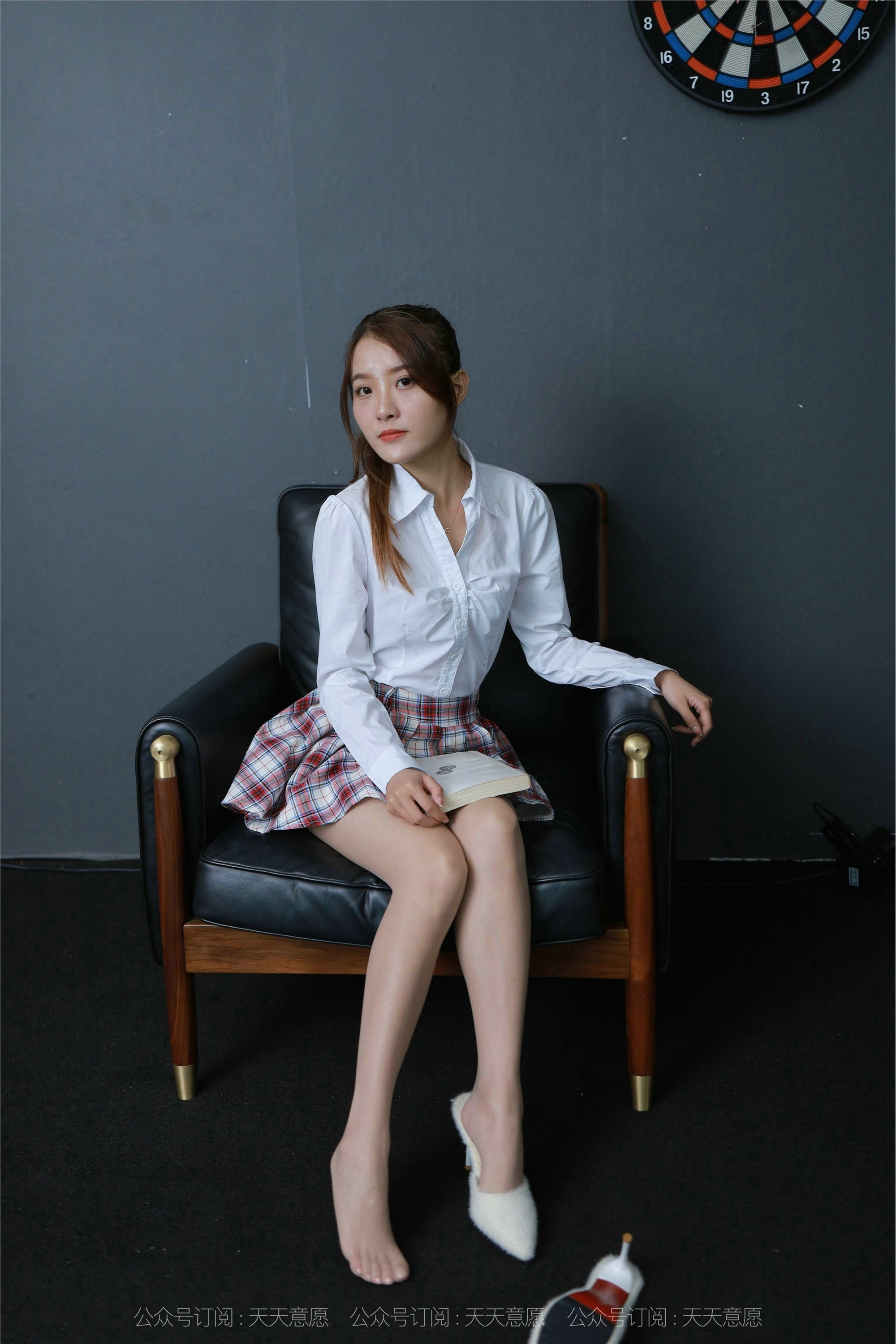 IESS异思趣向  2021.10.09 丝享家942：婉苹《jk制服》